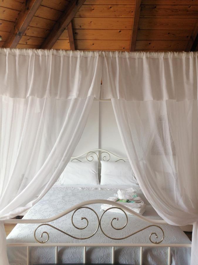 Suite In Front Of The Sea Nea Thesi Ngoại thất bức ảnh