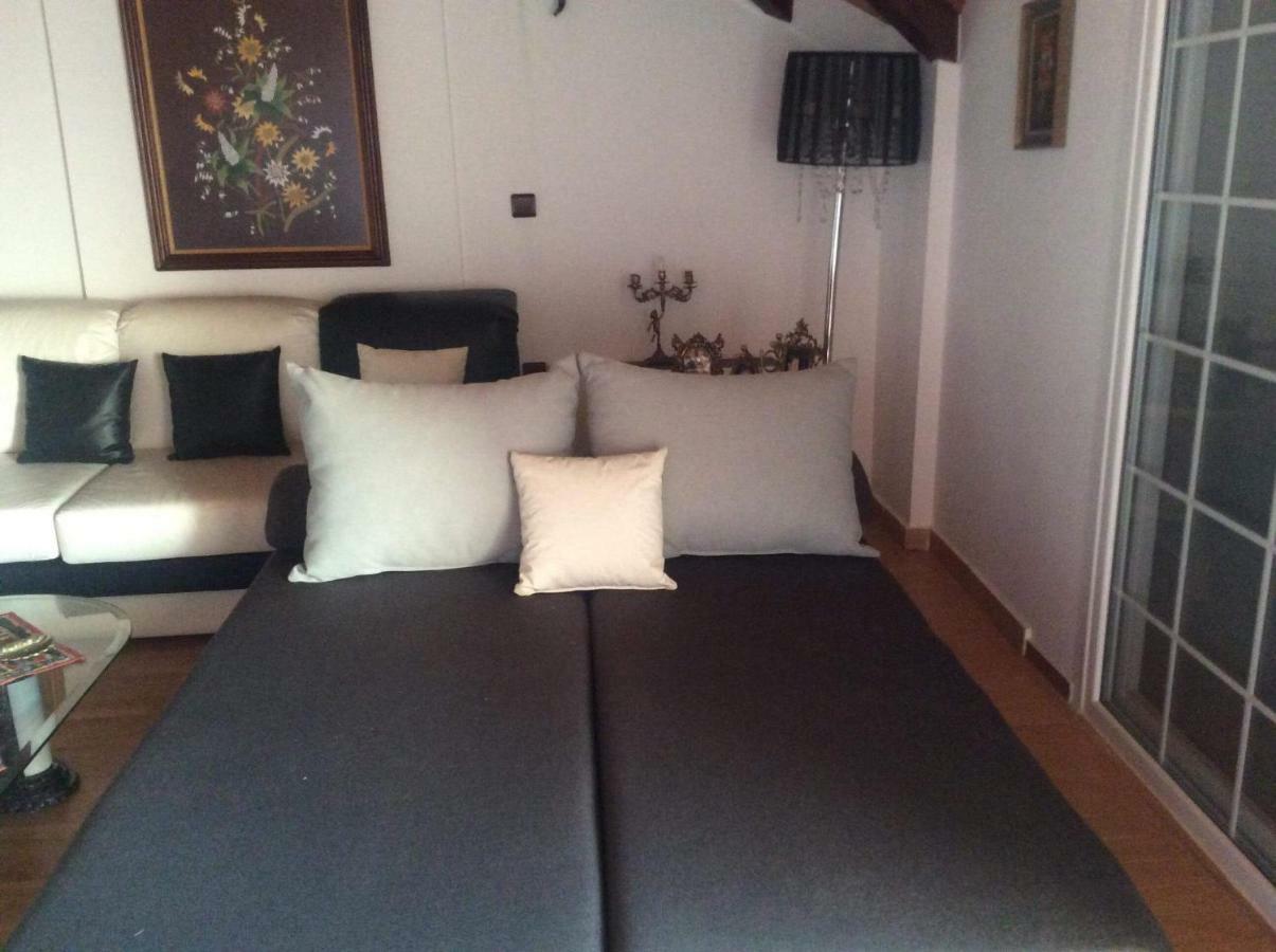 Suite In Front Of The Sea Nea Thesi Ngoại thất bức ảnh